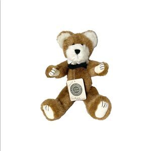 Boyds Bears Cambridge Q. Bearrister #57003